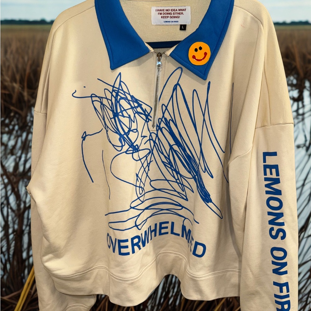 Cream and Blue Graphic Sweatshirt